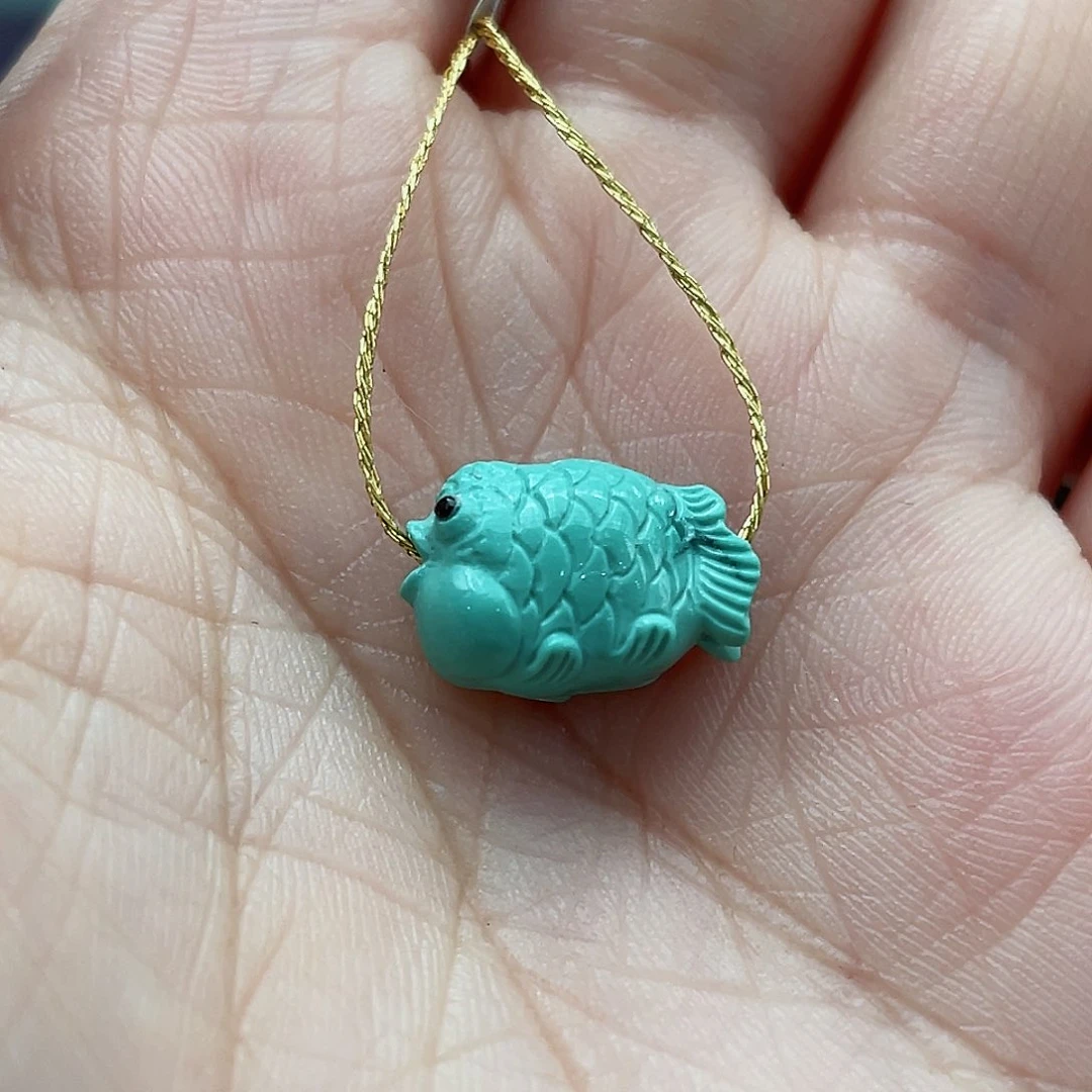 绿松石颈饰未镶嵌