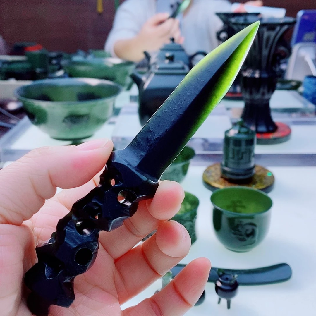 未镶嵌和田玉摆件
