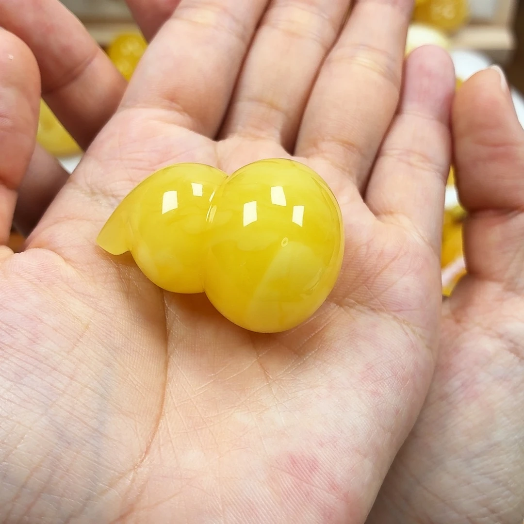 蜜蜡未镶嵌颈饰焦皮浓蜡妖花葫芦