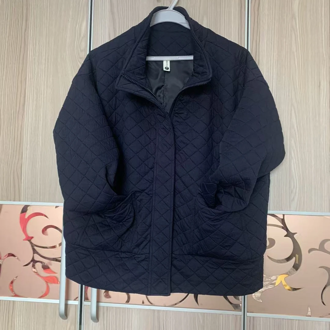 2528休闲时尚压格泡泡棉短外套