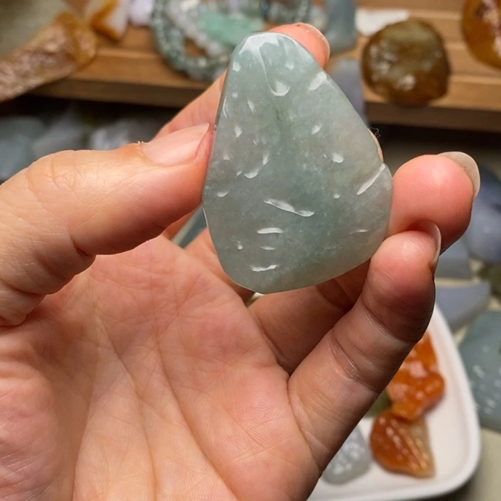 翡翠未镶嵌颈饰天然