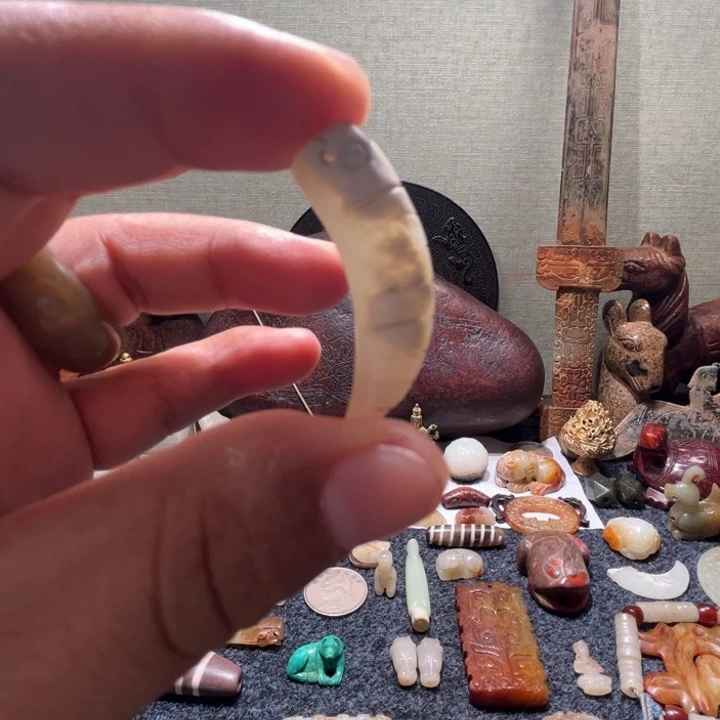 和田玉（糖玉）未镶嵌颈饰