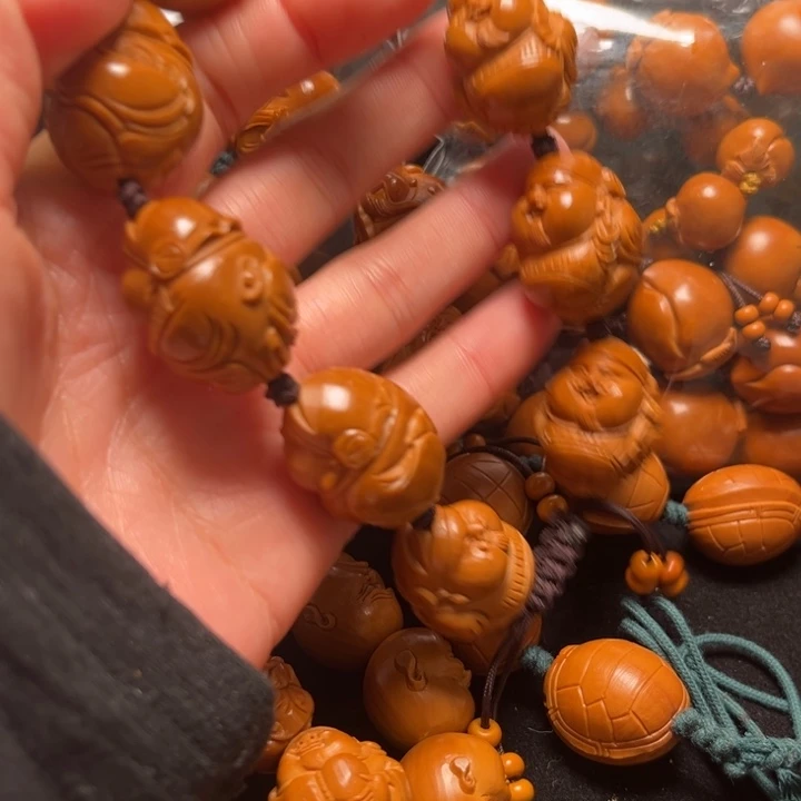 向****橄榄核手串财神20