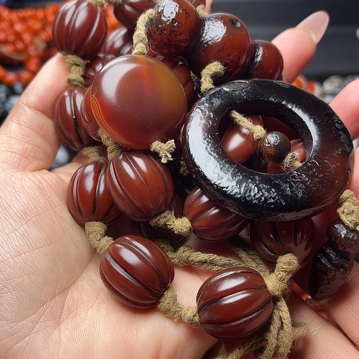 忆***家玛瑙/玉髓未镶嵌手链