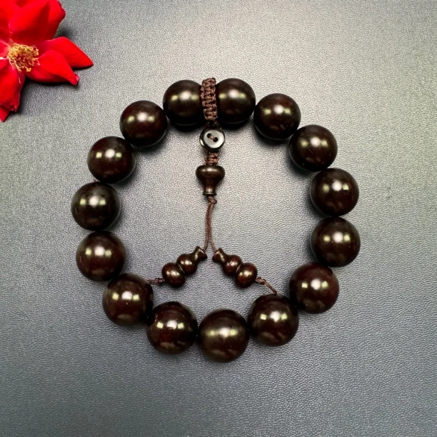 印度小叶紫檀多星1.5圆珠单圈手串