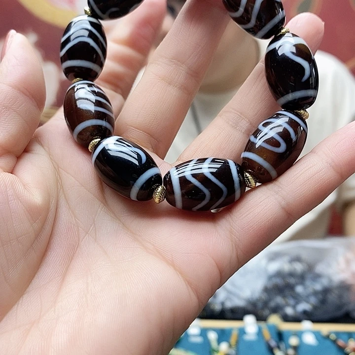 玛瑙/玉髓颈饰合金