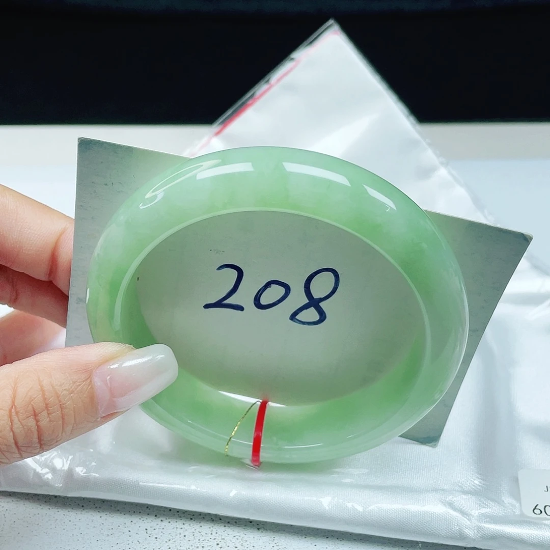 翡翠未镶嵌手镯 正圈60+