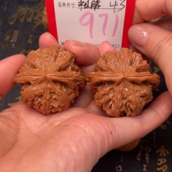 吊坠桃核文玩核桃