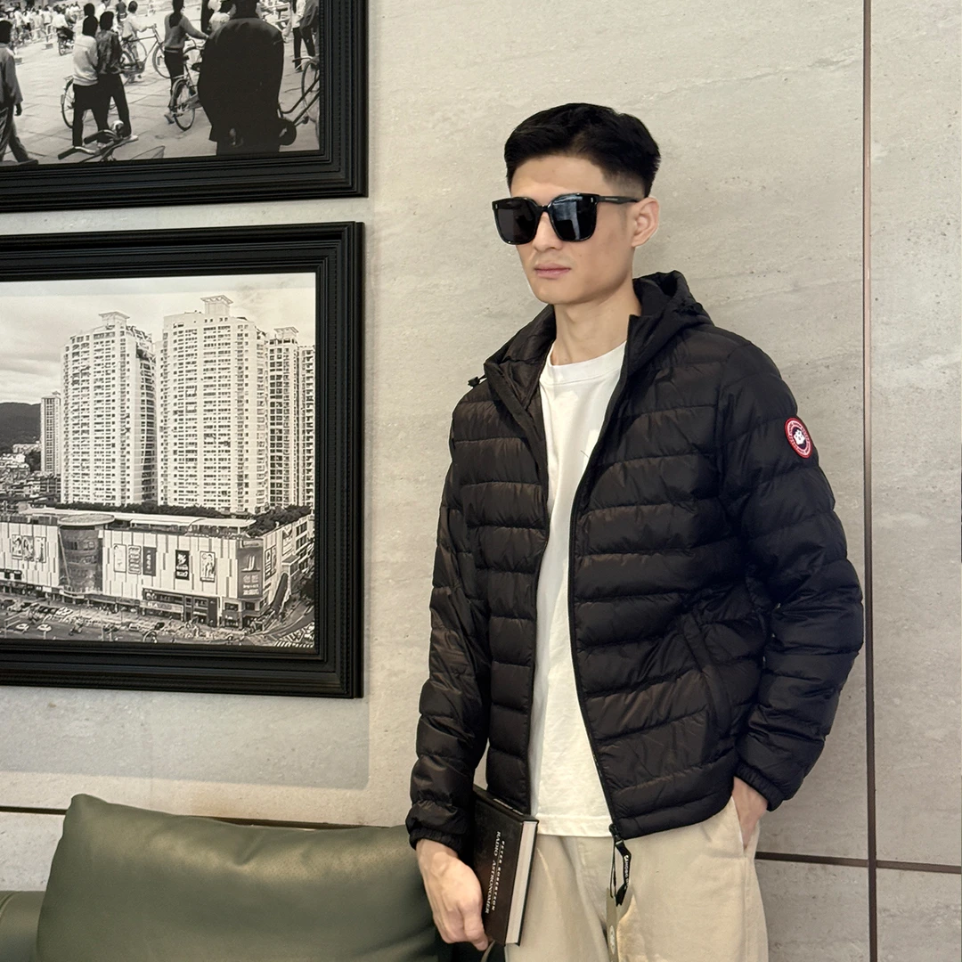 轻薄羽绒服男女款2025新款薄修身显瘦连帽外套大码