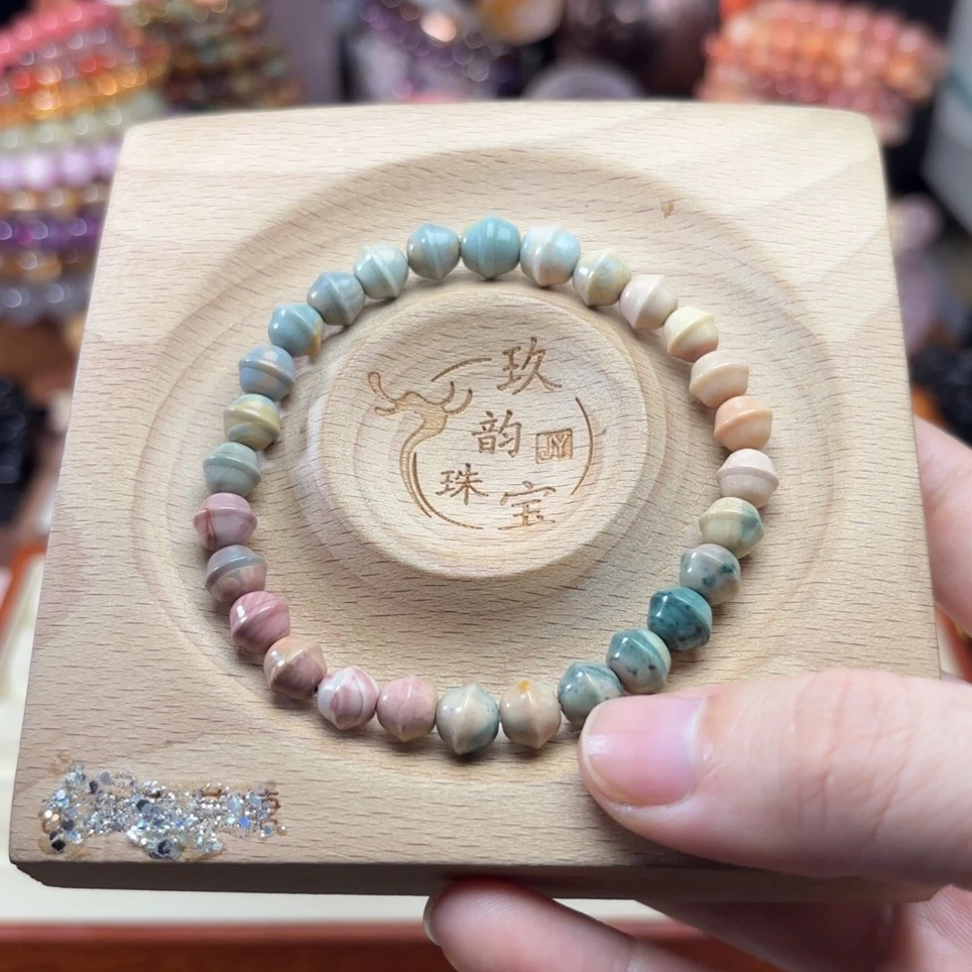 未镶嵌石英质玉珠宝半成品