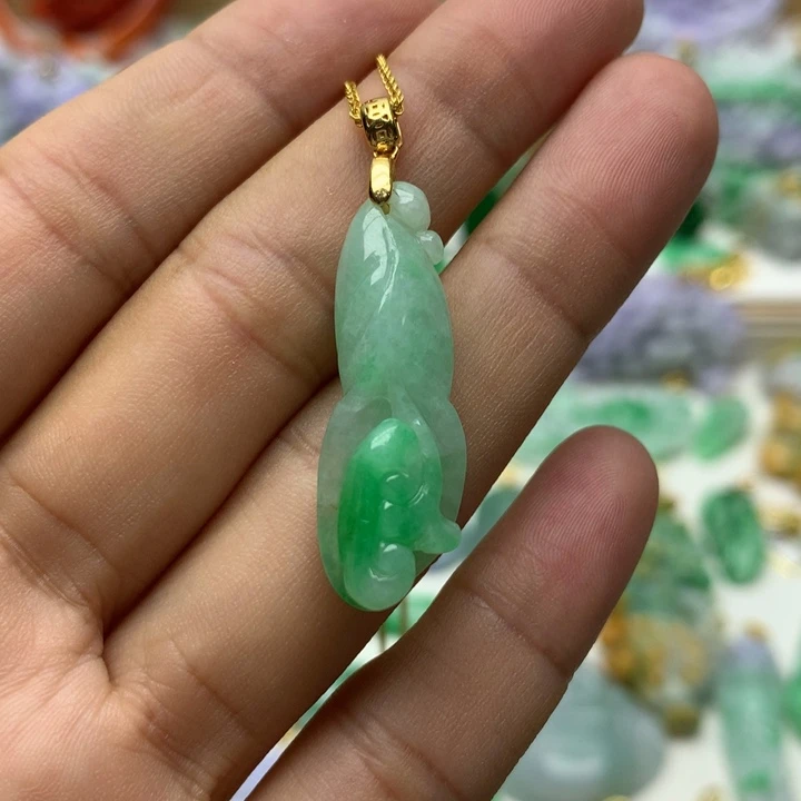 颈饰未镶嵌翡翠翡翠