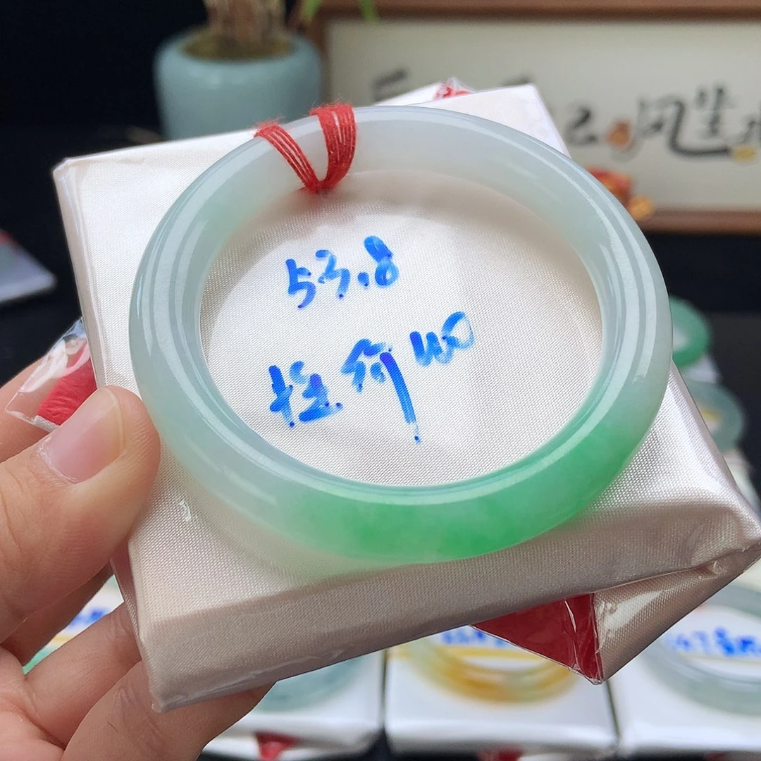 未镶嵌手镯翡翠21号