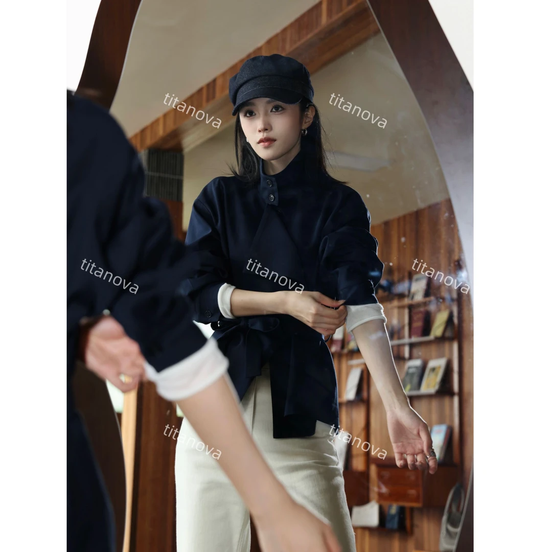 【苧不凡】夜蓝｜秋季新款设计师风格短上衣轻奢束腰风衣N5FY0706