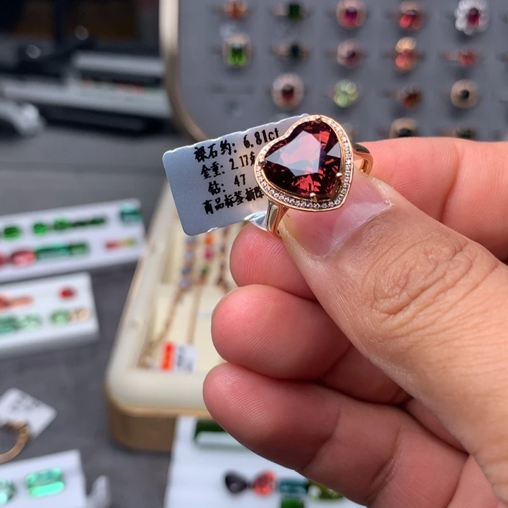 戒指碧玺18K金镶嵌碧玺