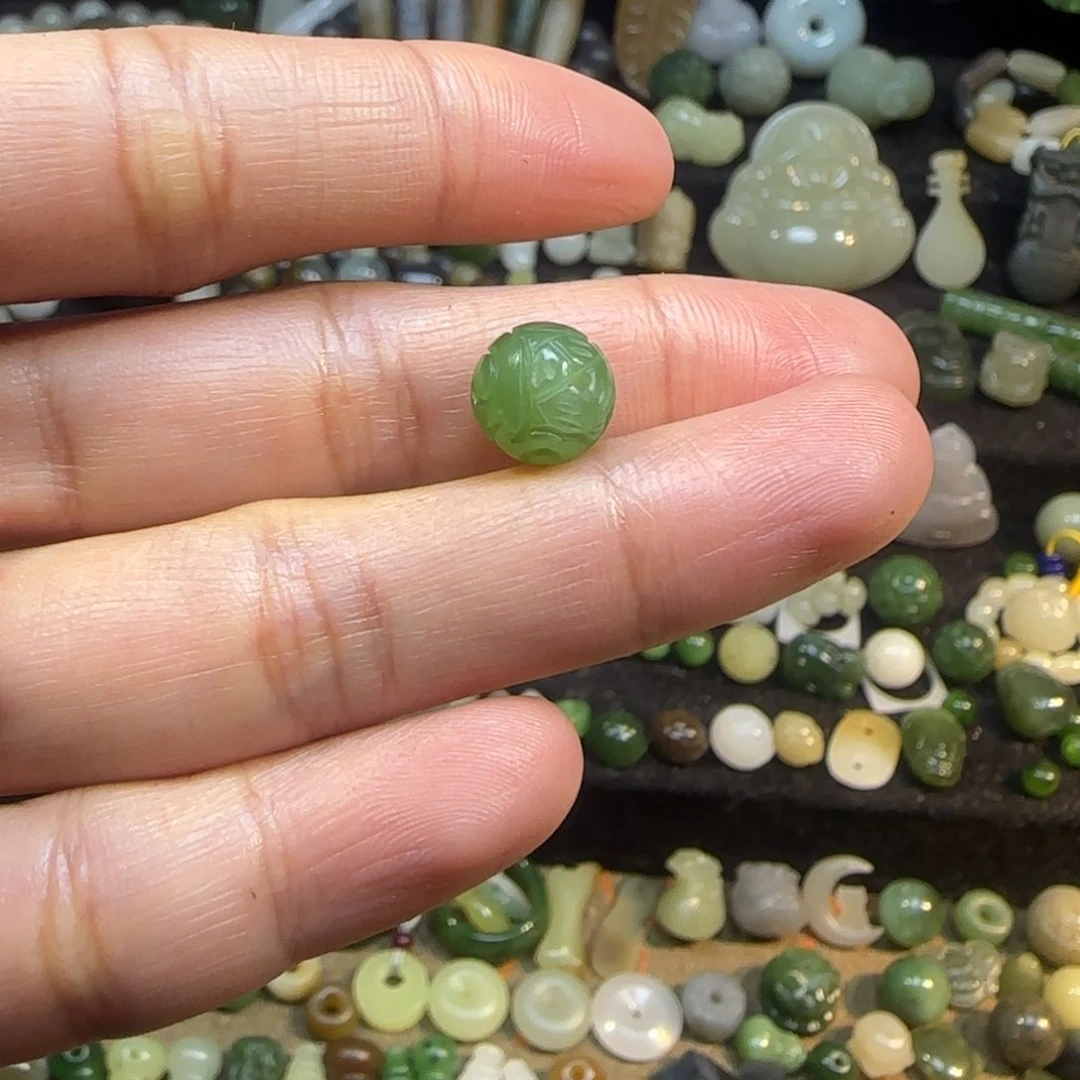 和田玉颈饰未镶嵌阿****岁