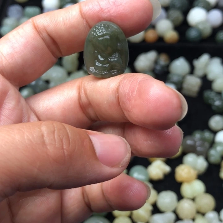 【闪购商品】和田玉未镶嵌颈饰