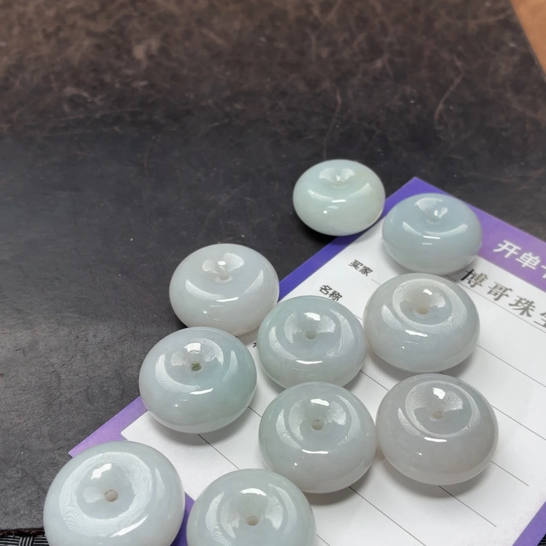 翡翠未镶嵌颈饰多样性发货拍一发一