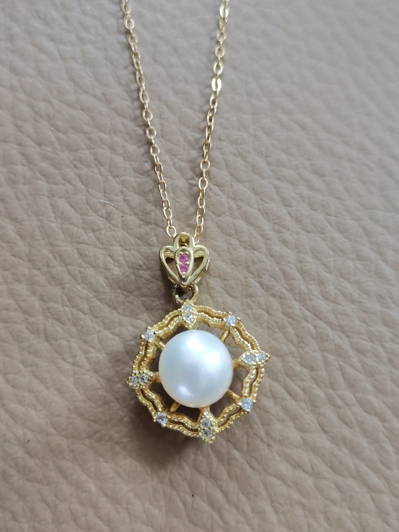 九爷珍珠银镶嵌吊坠