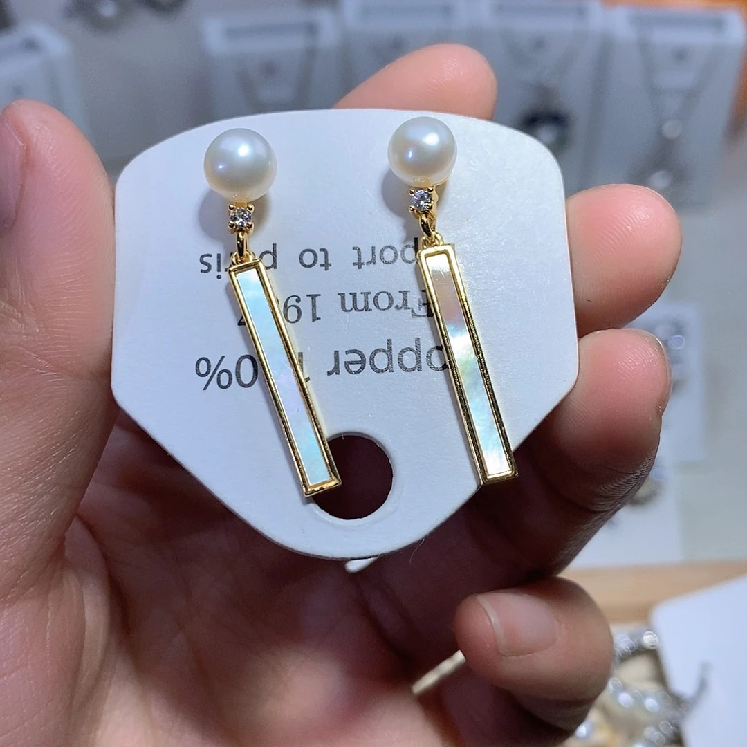 淡水珍珠未镶嵌耳饰