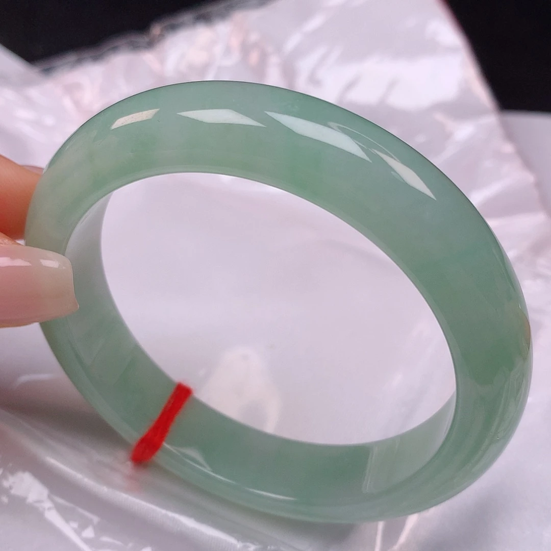 【闪购商品】翡翠手镯未镶嵌57翡翠手镯