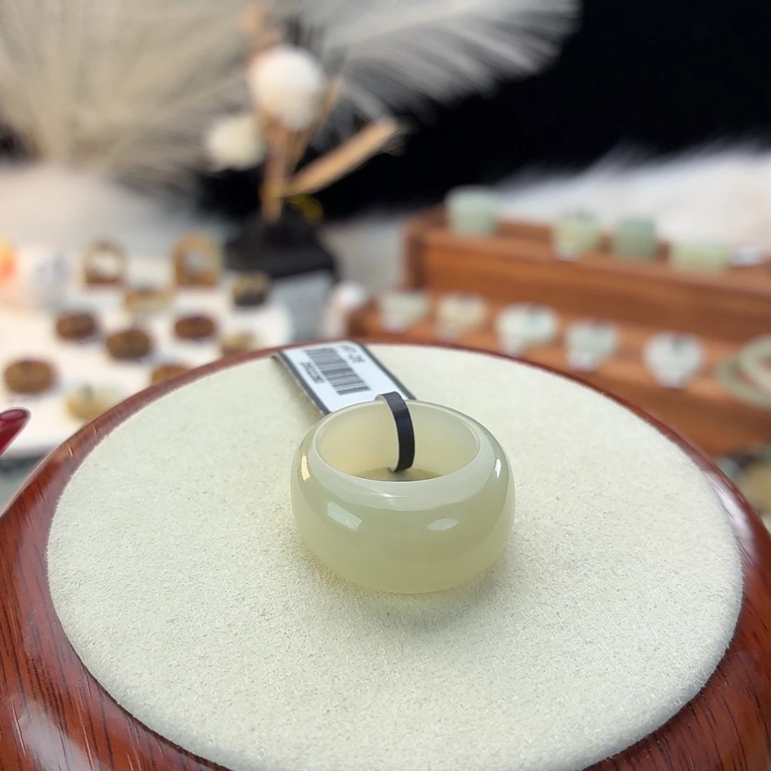 和田玉未镶嵌戒指i76晴水馒头17.2mm