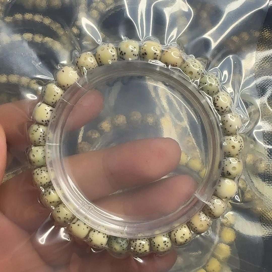 手串星月菩提糯冰大留白玉化料