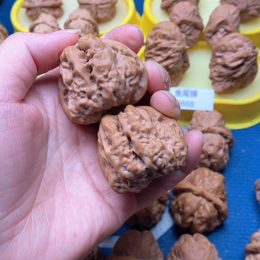 【闪购商品】手串/手链核桃一*。边41三角肌肉蛙