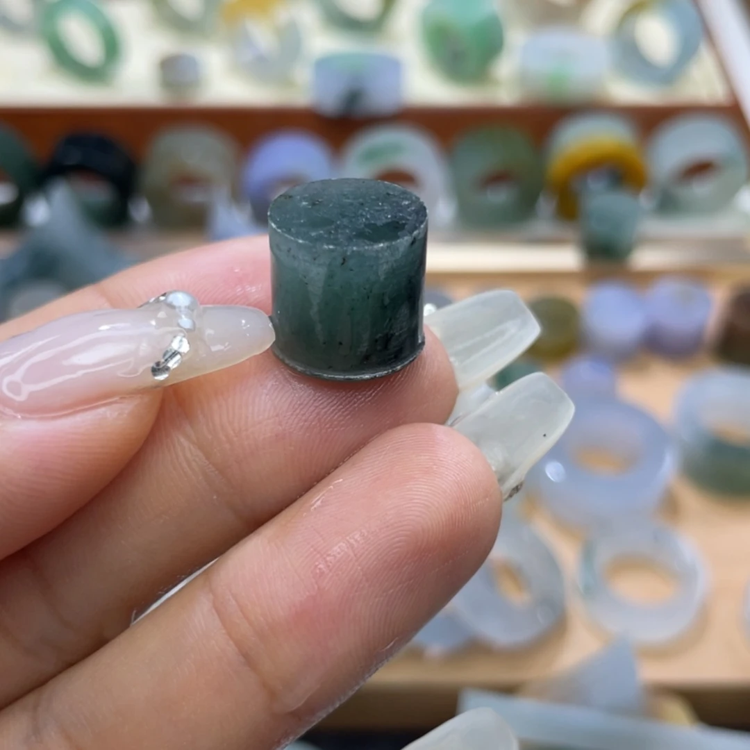 【闪购商品】定制翡翠未镶嵌天然翡翠