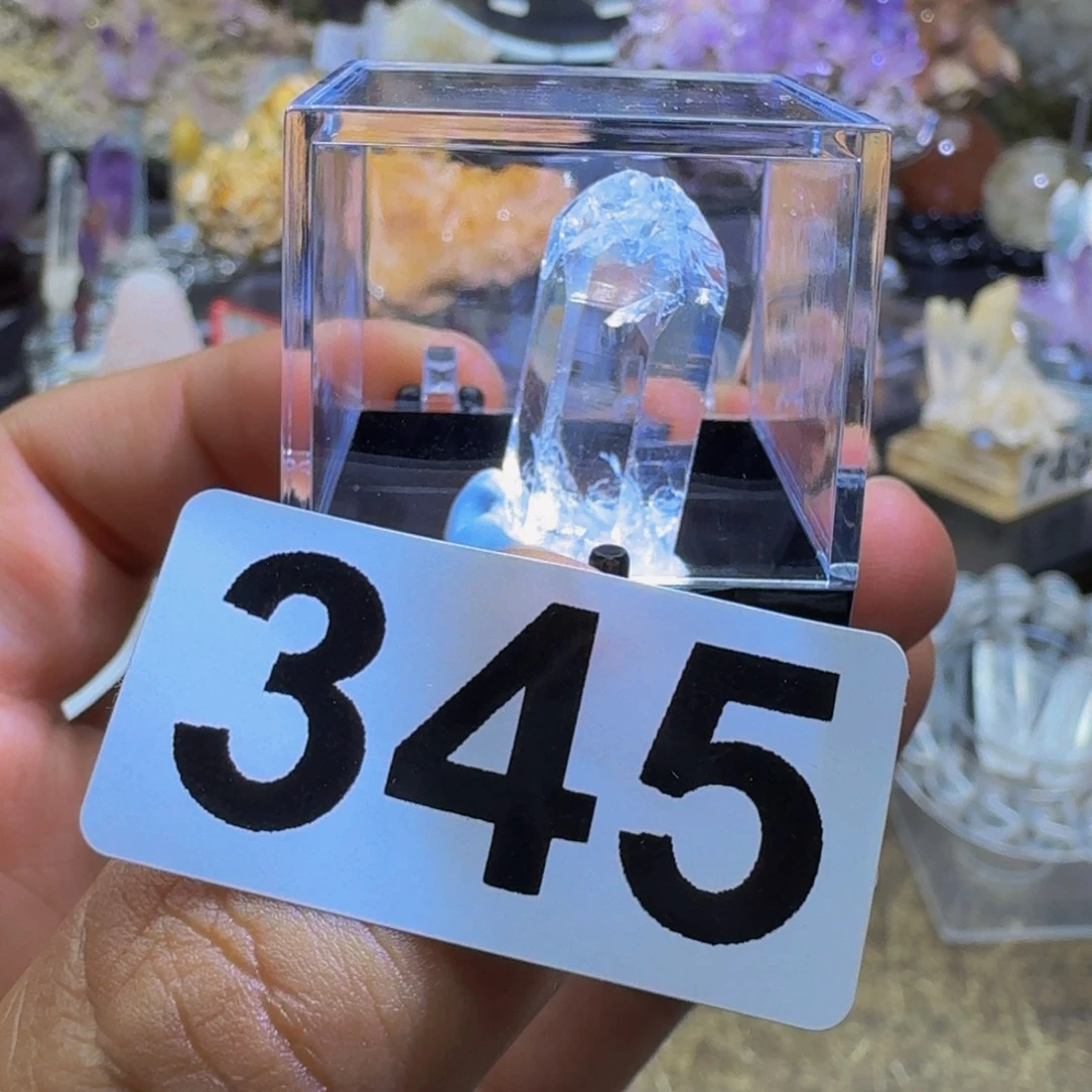 未镶嵌水晶珠宝半成品