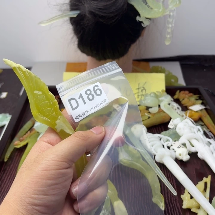蛇纹石玉发饰合金小***花