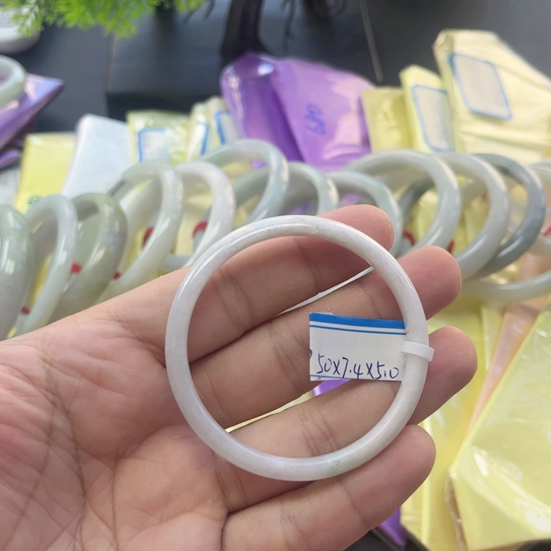 未镶嵌手镯翡翠50细条