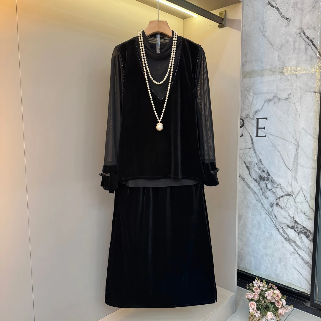 2025秋新中式盘扣设计感内搭+马甲+半裙高级减龄显瘦三件套8026