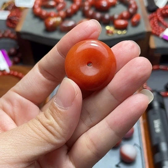 未镶嵌单珠多样性发南红玛瑙