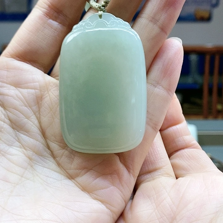 【闪购商品】颈饰未镶嵌和田玉