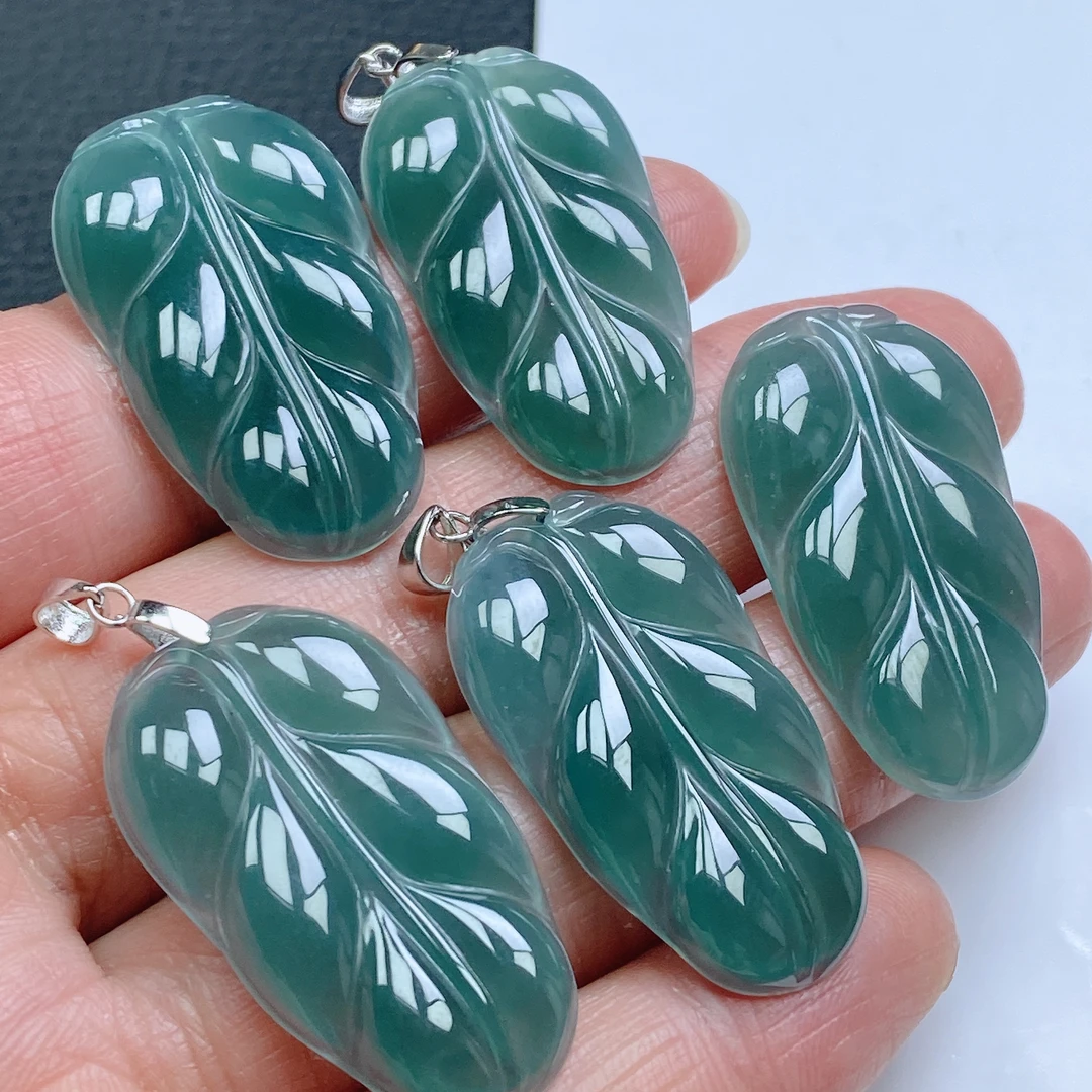 天然a货翡翠叶子吊坠 冰润翡翠金枝玉叶挂件（多样性发货/1件)