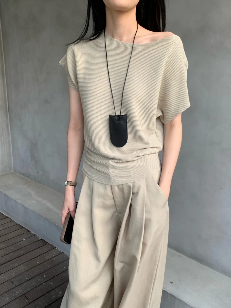 法式别致坑条设计感短袖T恤女2025春夏新款气质修身显瘦斜肩上衣