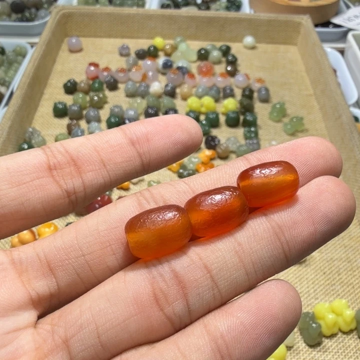 和田玉未镶嵌珠宝奇石