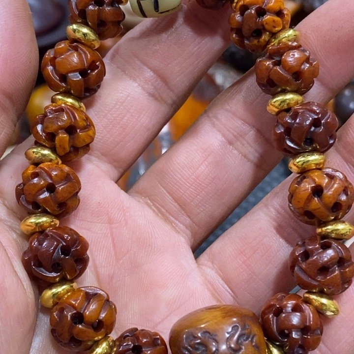 滴血莲花菩提吊坠