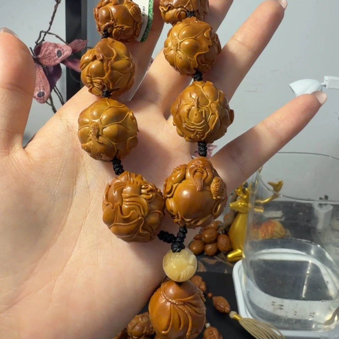 L***i橄榄核手串/手链荷叶财神