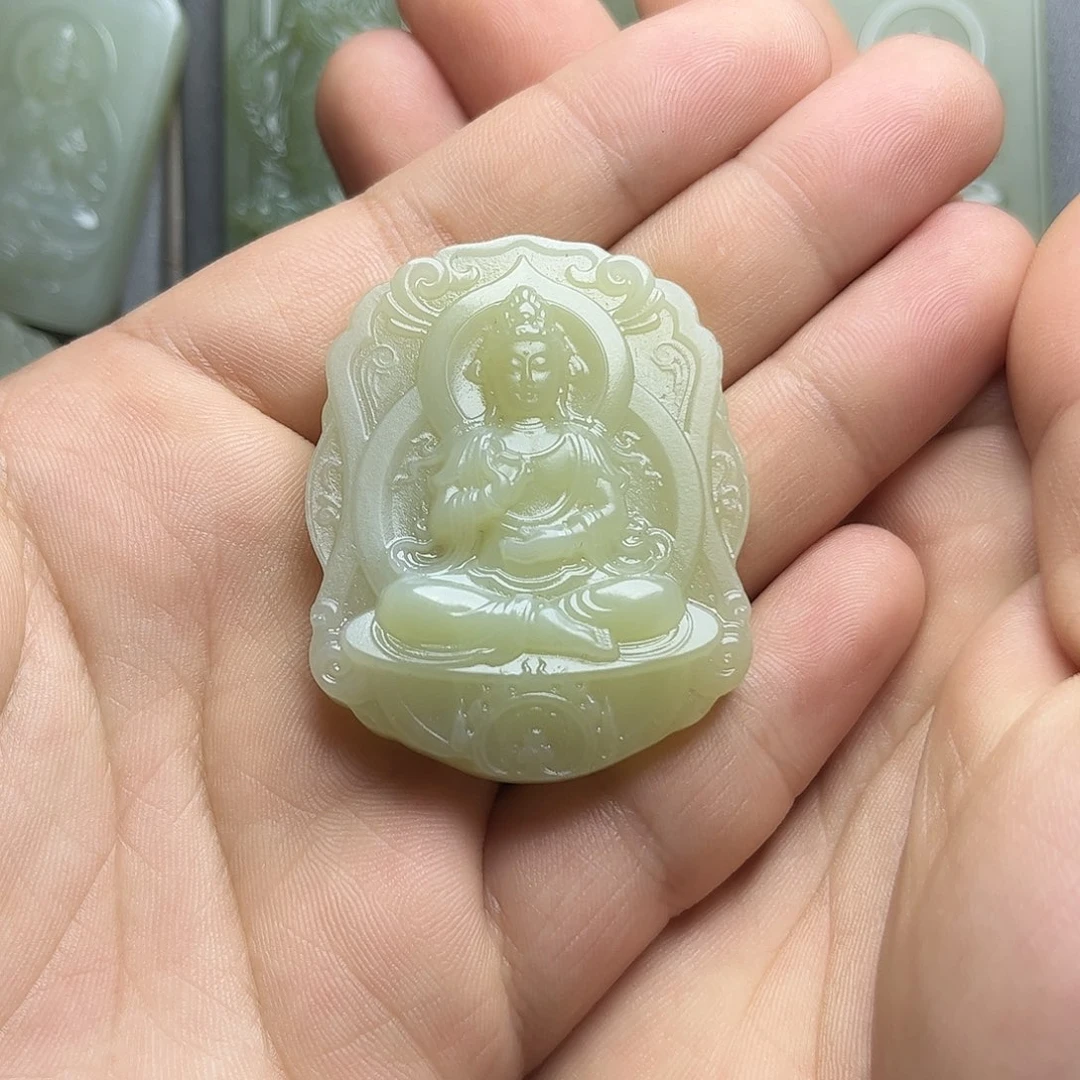 和田玉颈饰未镶嵌纸*机