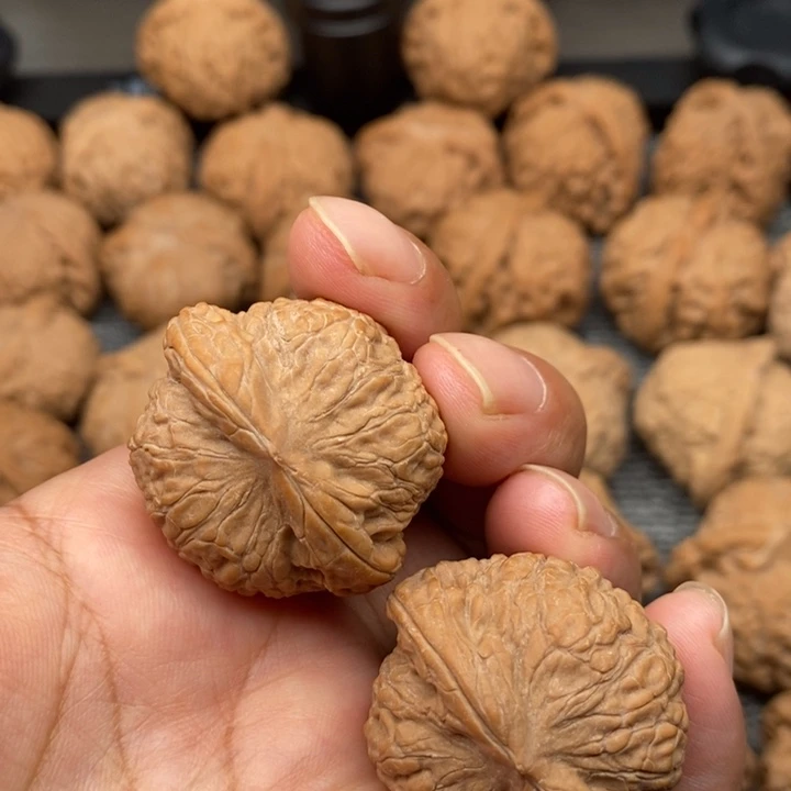 文玩核桃吊坠平底锅34