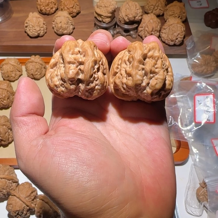 豪***爸核桃闪购1，昌平蛤蟆头