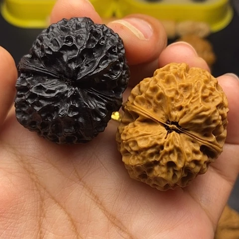 文玩核桃把件39尺铁绣球