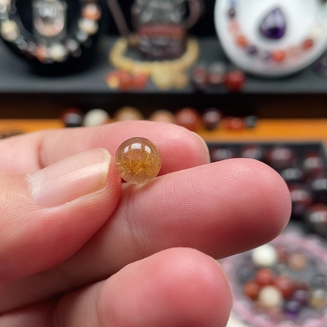 腻***腻水晶颈饰未镶嵌钛晶花单珠（打孔不退换）