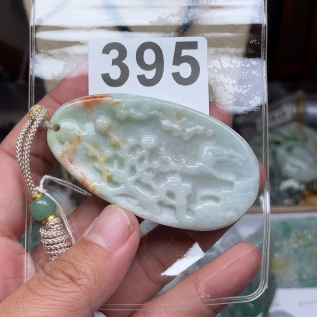 【闪购商品】翡翠颈饰未镶嵌虎**空翡翠