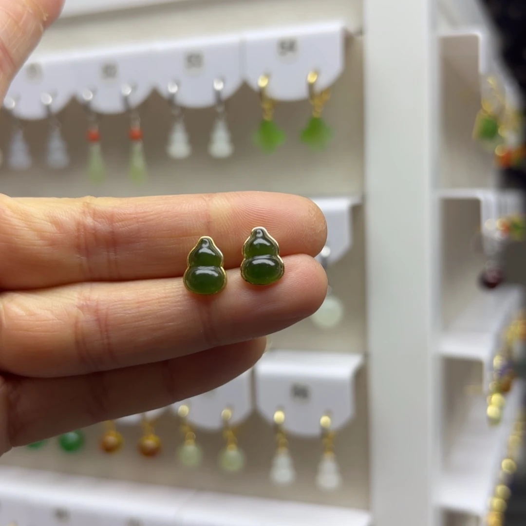 和田玉银S925镶嵌耳饰