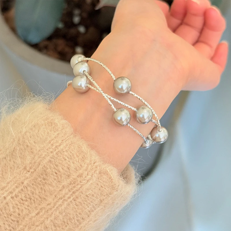 925银仿珍珠手链 925纯银灰色贝珠手链女时髦三层手工设计轻奢精