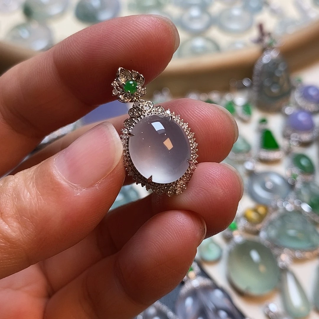翡翠18K金镶嵌吊坠(不含链)蛋面