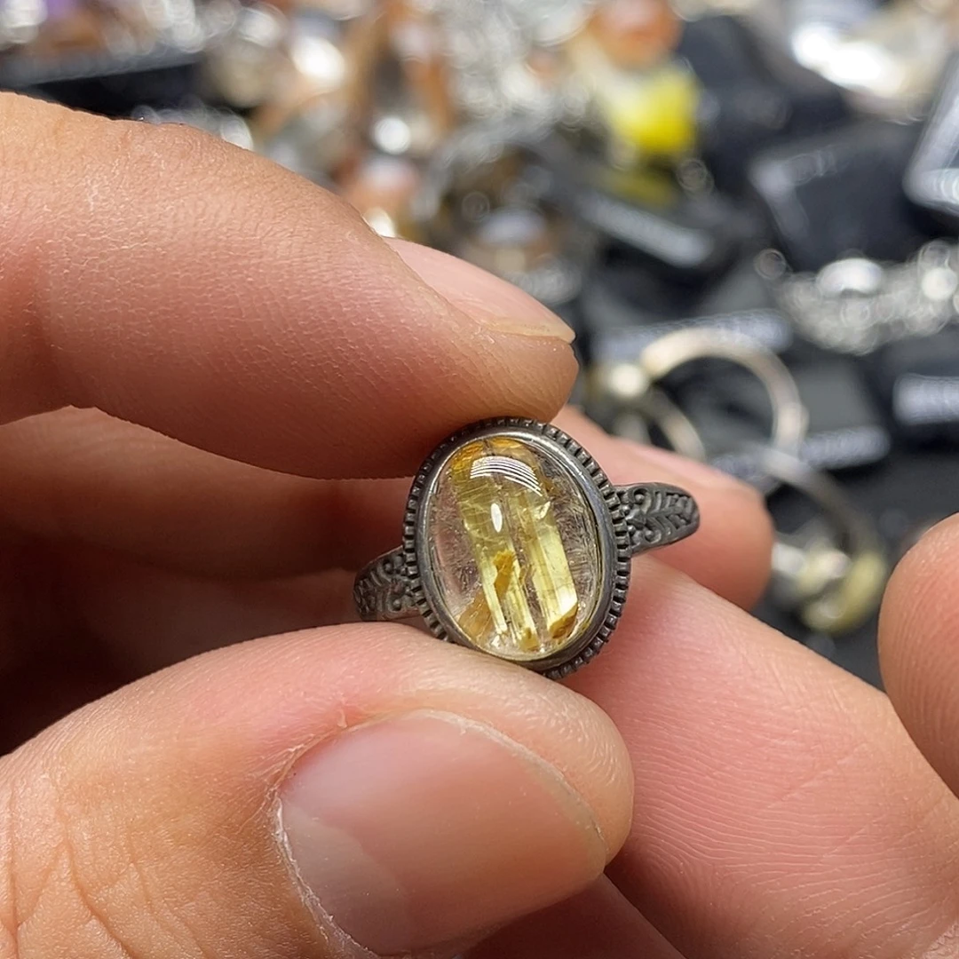 未镶嵌水晶珠宝半成品