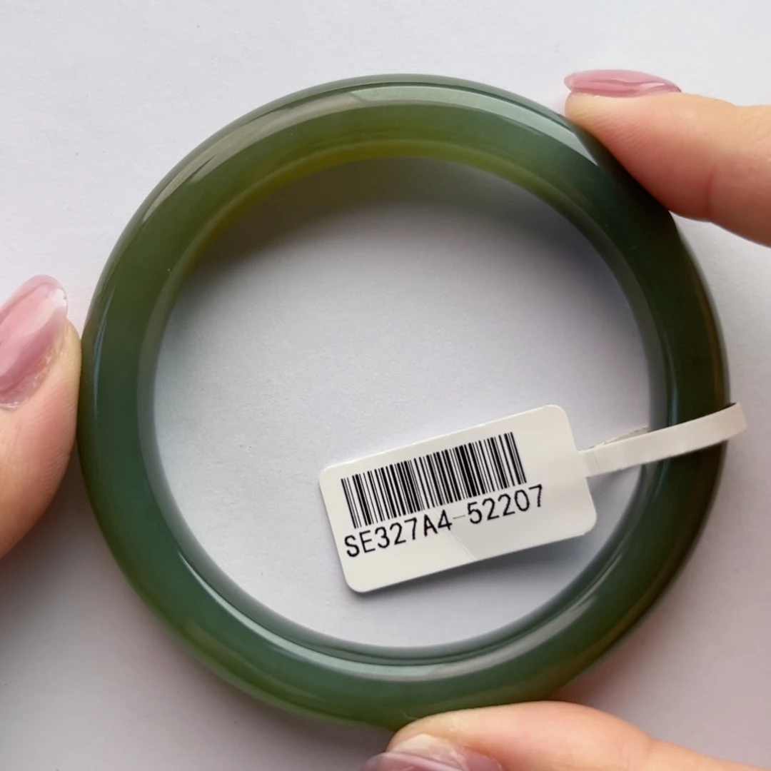 和田玉手镯未镶嵌56